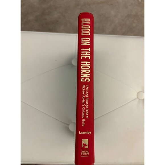 Blood On The Horns: The Long Strange Ride Of Michael Jordans Chicago Bulls - Picture 5 of 12